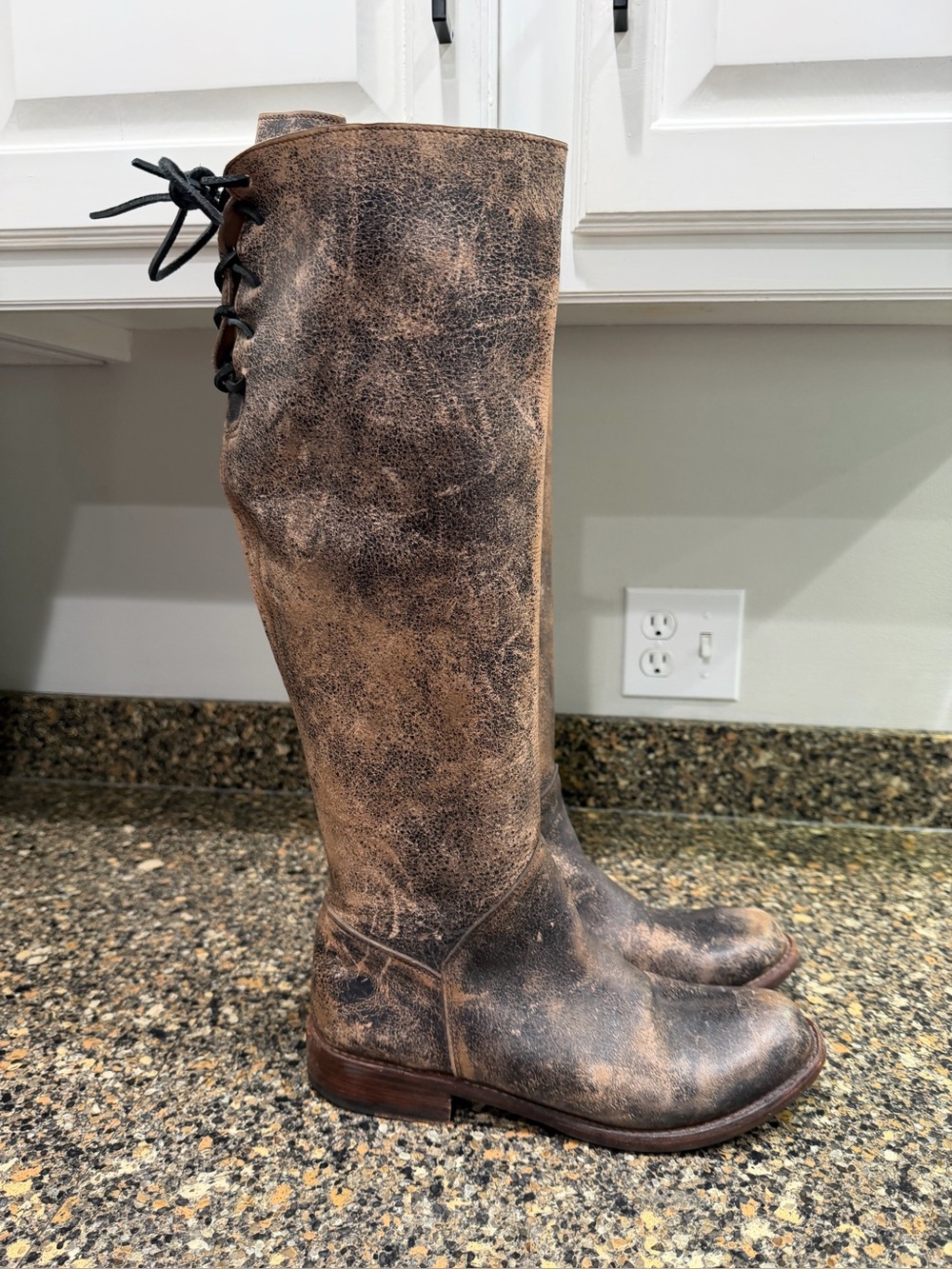 Women’s bed Stu Manchester Tall Distressed Leather Riding Boots - Brown 9